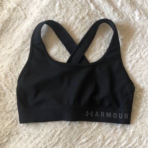 Under Armour Mid Crossback Sports Bra